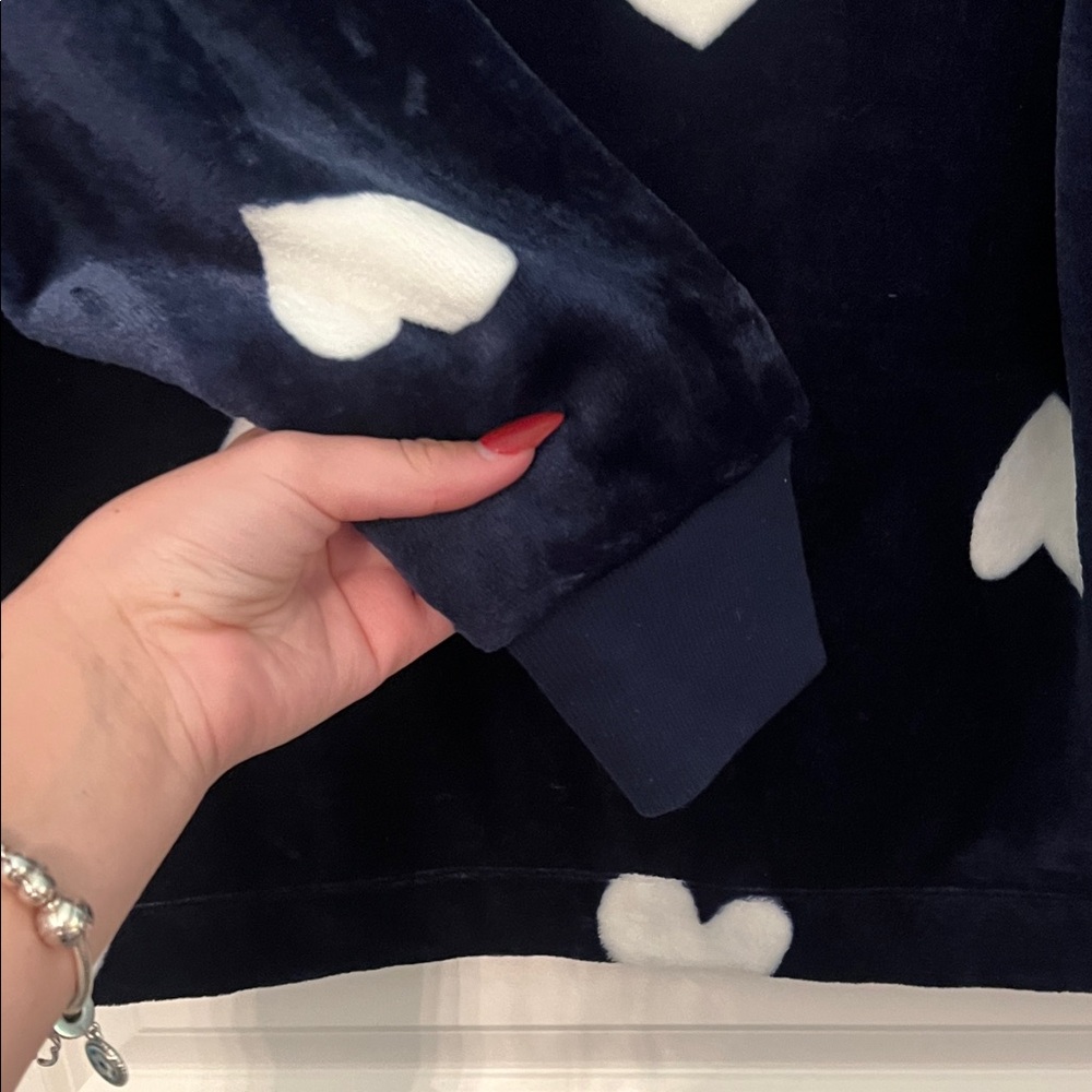 LOFT Navy and White Heart Sweatshirt - Picture 6 of 8